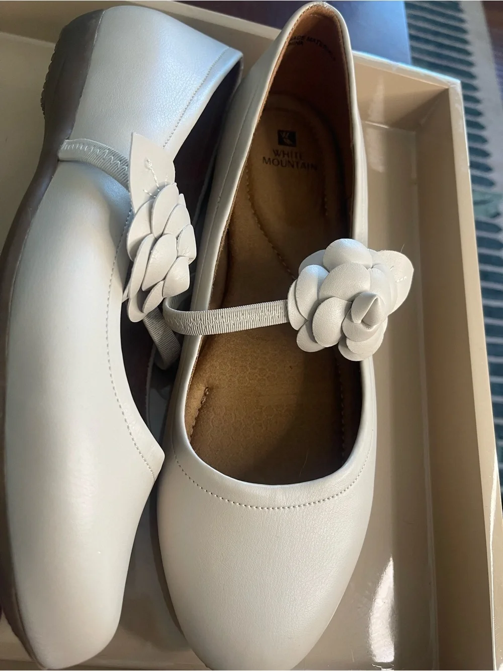 White Mountain Cream Braided Flower Mary Jane Flats